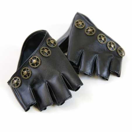 Leather gloves with cogs