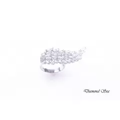 Луксозен пръстен от сребро с инкрустирани багетни камъни. PS0025