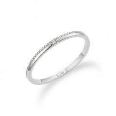 Сребърен пръстен вечност 925 с нежно поставен бял кубичен циркон