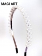 Ръчно изработена дизайнерска диадема от перли.