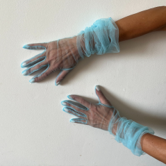 Дълги сини тюлени ръкавици