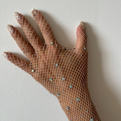 Дълги бежови ръкавици с кристали