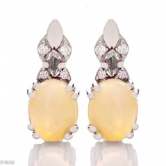 Сребърни обеци - Естествен Опал 2,38 ct. СО106