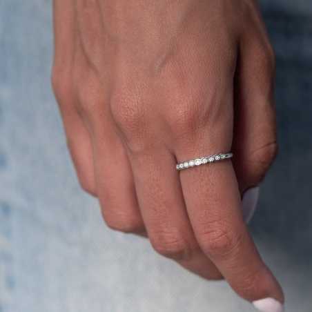 Сребърен пръстен - Ред циркони СДП435