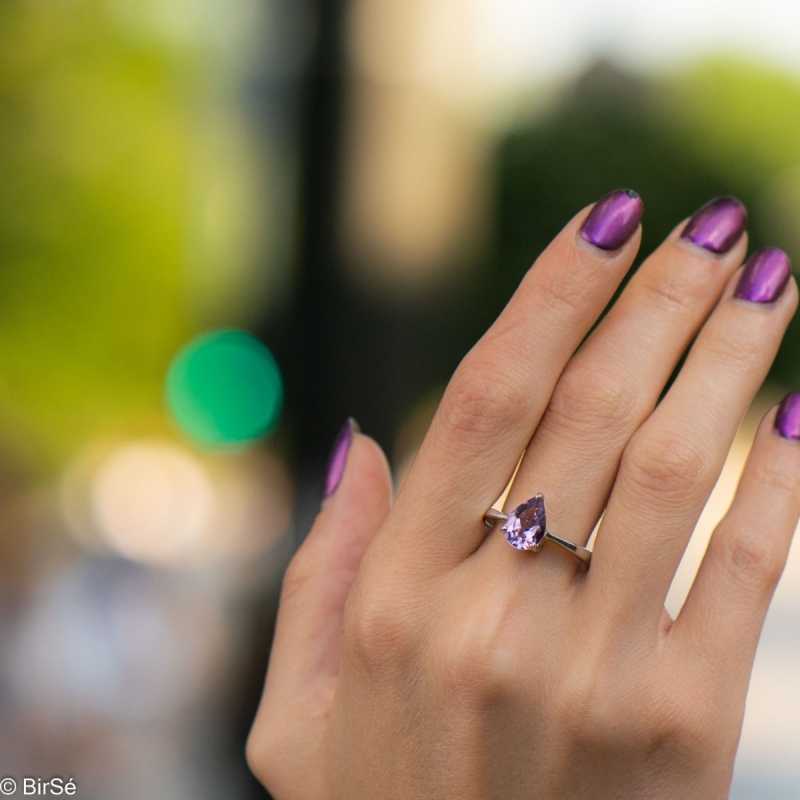 Сребърен пръстен - Естествен аметист 0,65 ct. СДП496 Сребърен пръстен - Естествен аметист 0,65 ct. СДП496