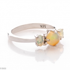 Сребърен пръстен - Естествен Опал 1,32 ct. СДП519