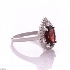 Сребърен пръстен - Естествен гранат 2,80 ct СДП600
