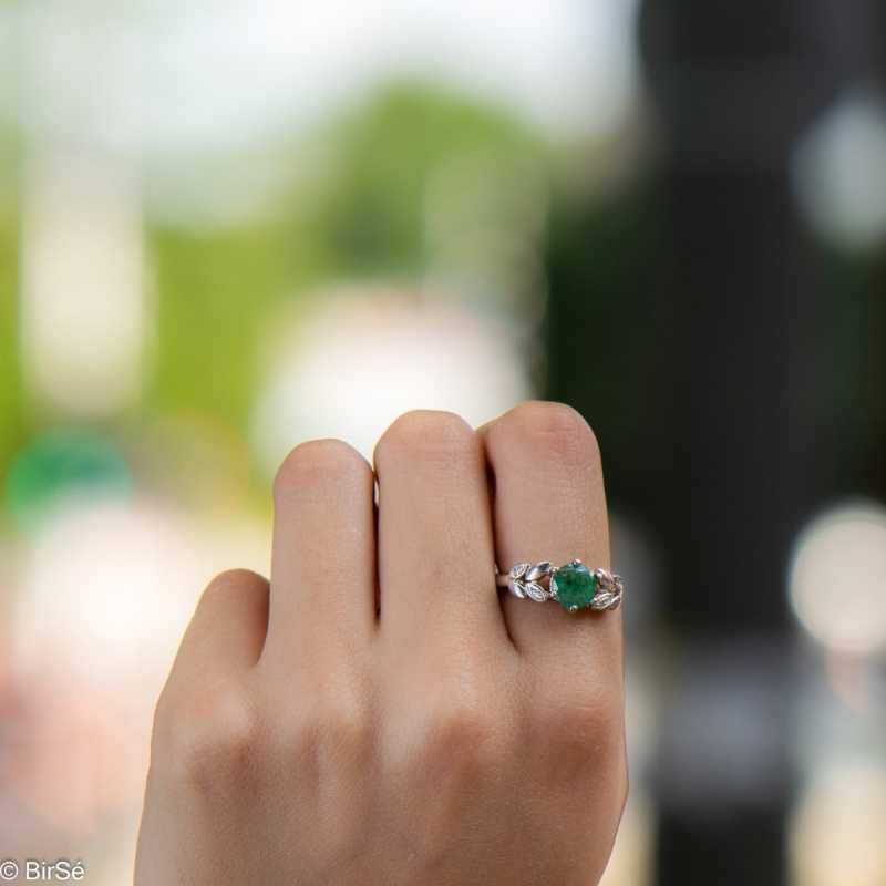 Сребърен пръстен - Естествен изумруд 0,80 ct. СДП603 Сребърен пръстен - Естествен изумруд 0,80 ct. СДП603